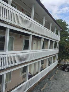 Chincoteague Inn Hotel